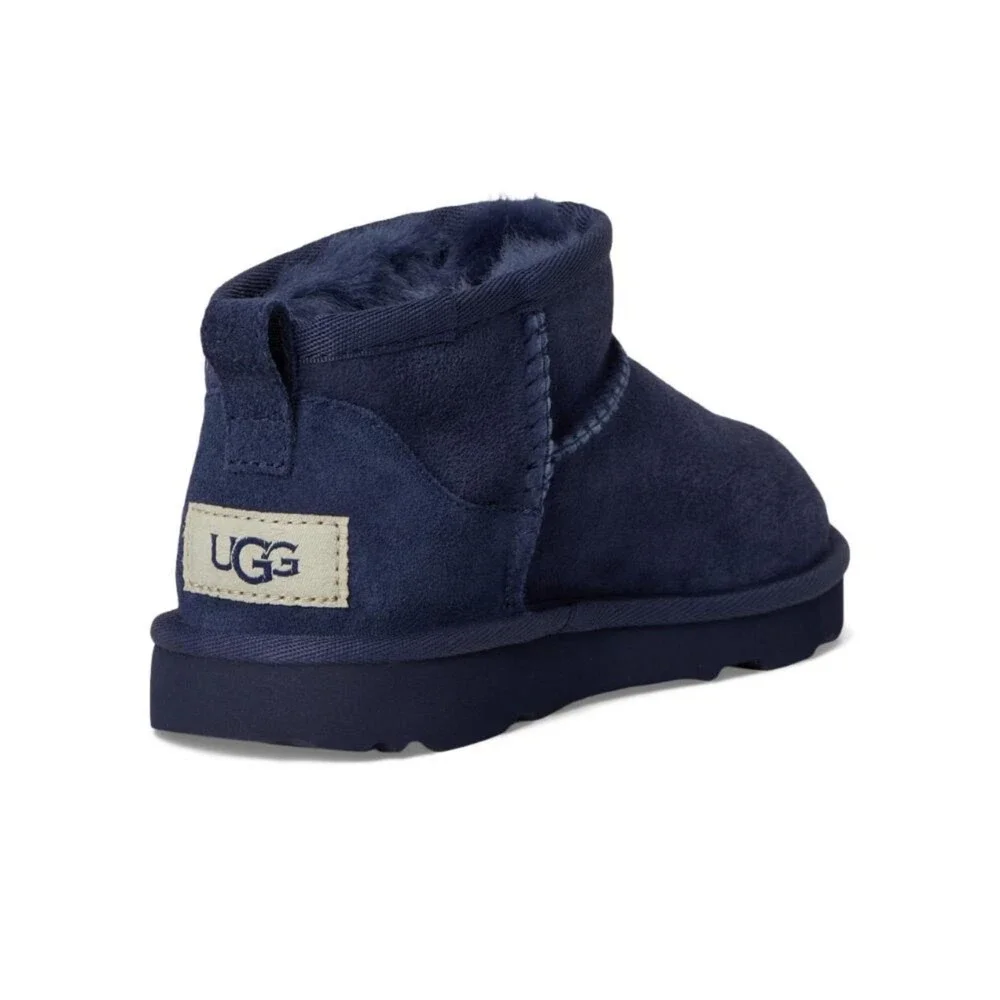 UGG Classic Ultra Mini Boots Toddler 7 M Navy Blue Sheepskin Round Toe ZOGG3619